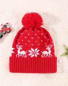 Christmas Knit Hats WEEKLY